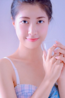 绯色的魔咒